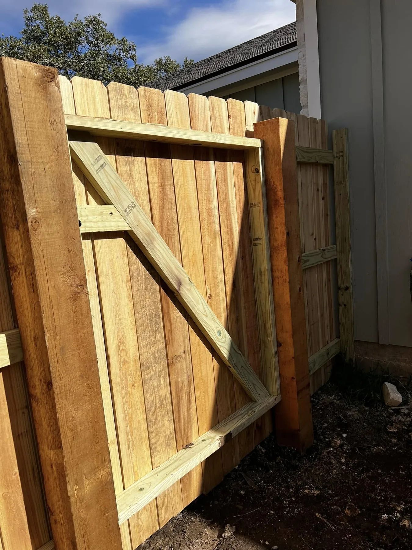 Cedar Fence with 6x6 Posts